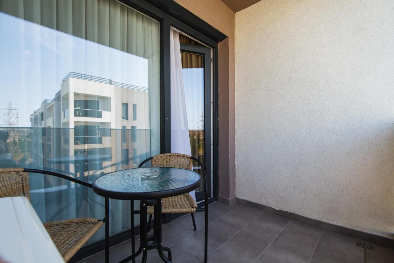 Romantic Getaway At West Residence Oradea Extérieur photo